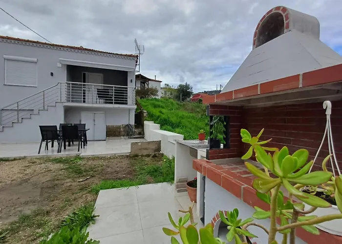 Angie\'S House Sykia